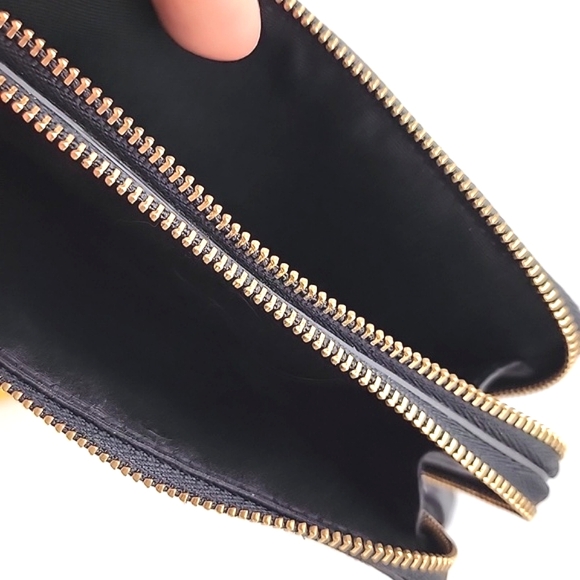 COACH Black Leather Wristlet Wallet Dual Zipper Gold Tone Hardware - Picture 9 of 16